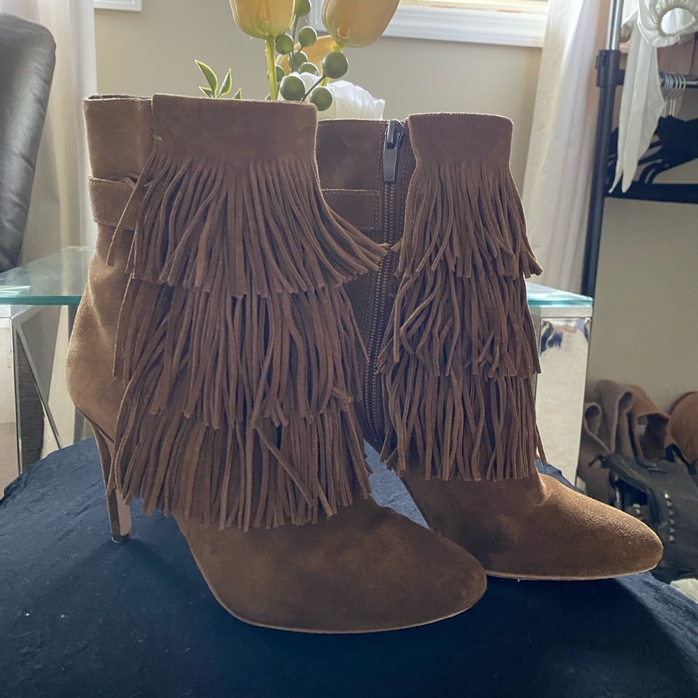 💕Via Spiga Suede Booties 💕💕 - Picture 5 of 7
